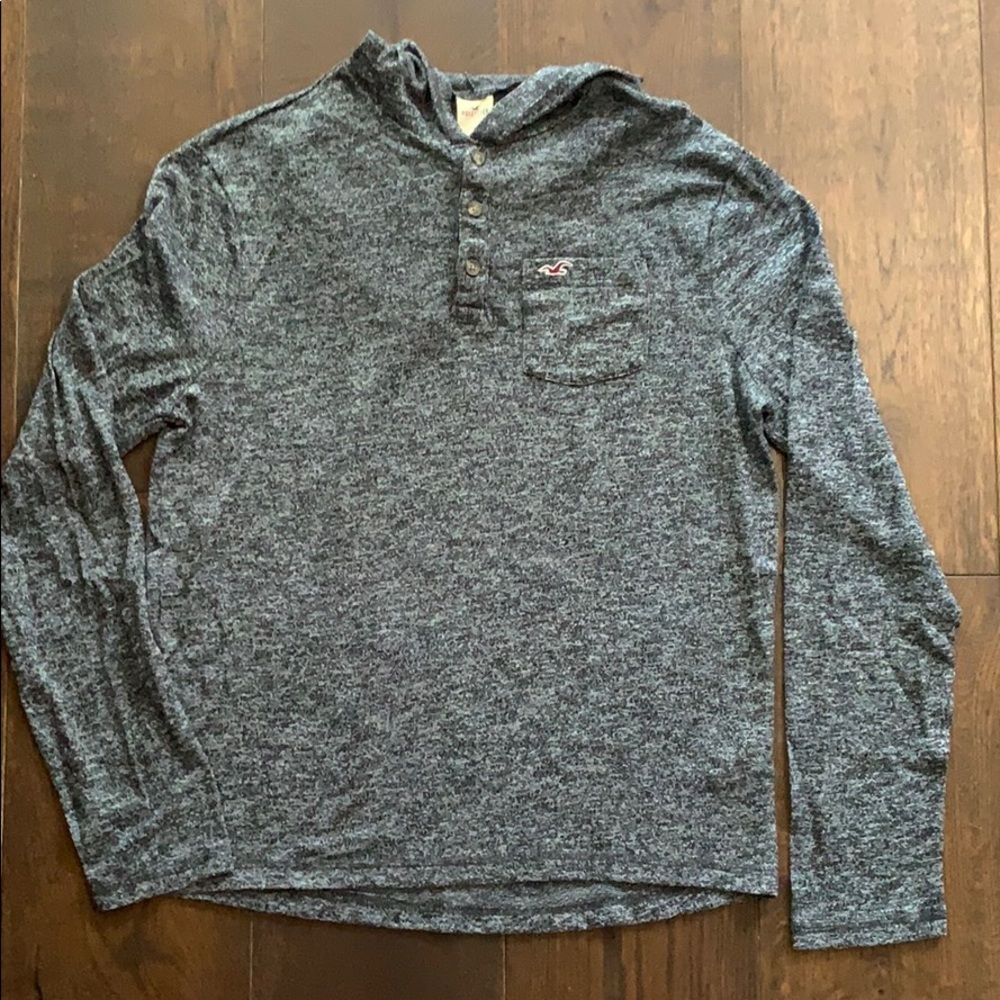 Hollister pullover with hood Adult S